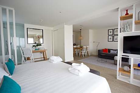 King Suite with Spa Bath