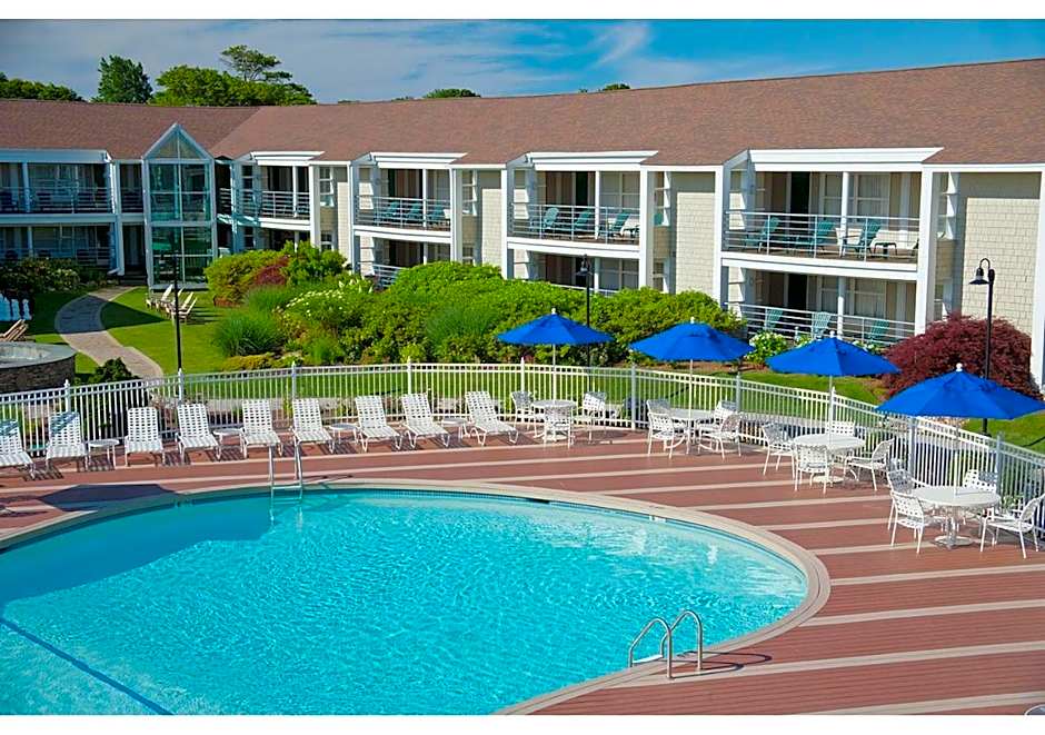 Hyannis Harbor Hotel