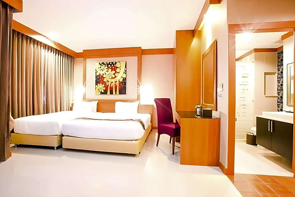 Romantic Khon Kaen Hotel
