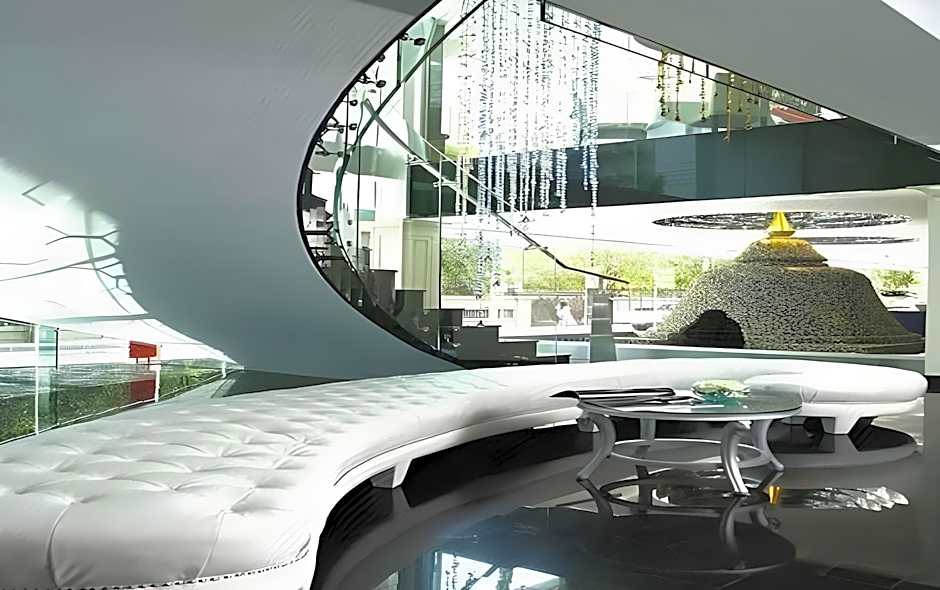 Night Hotel Bangkok - Sukhumvit 15 