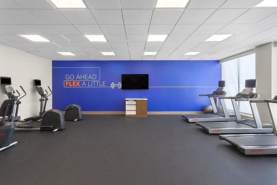 Holiday Inn Express Atlanta Airport - North by IHG