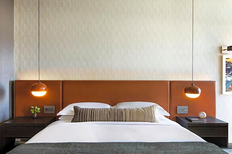 Kimpton Armory Hotel Bozeman By IHG