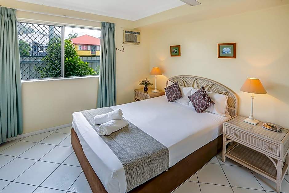 Koala Court Holiday Apartments