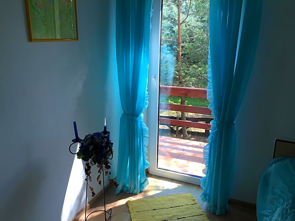 Domek nad jeziorem Rumian