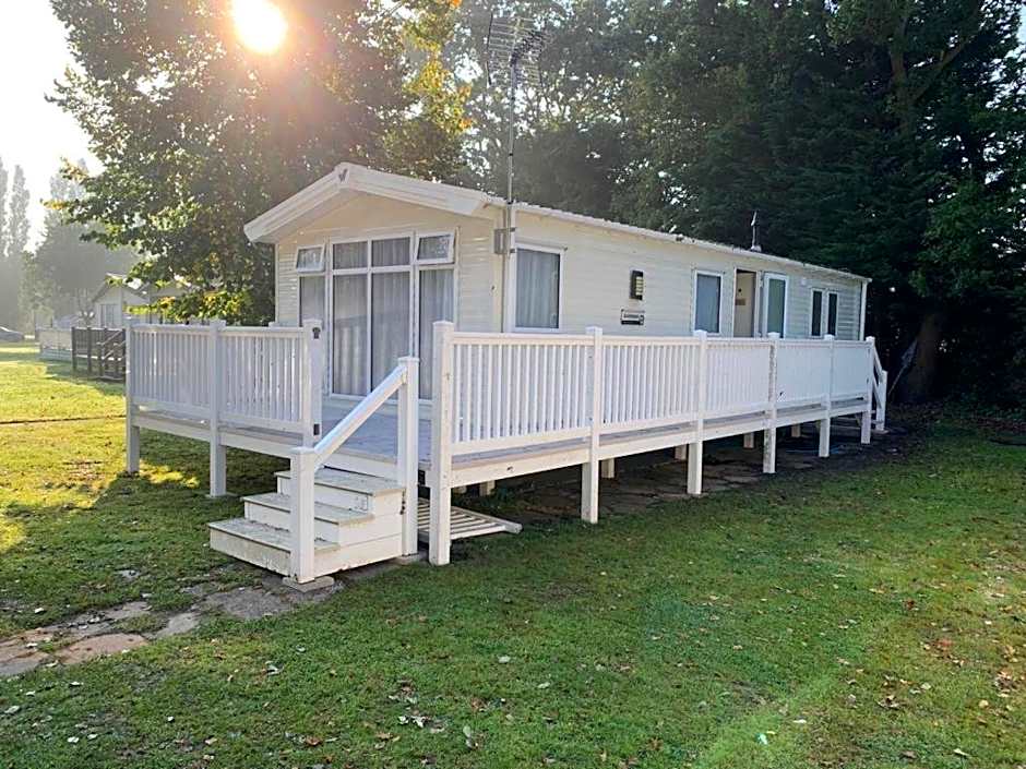 Kellys Holiday Homes 24 Willerby 2 bedrooms caravan