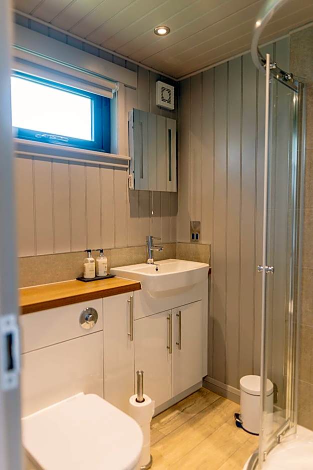 Linwater Caravan Park - Luxury Lodges and Static Caravans near Edinburgh