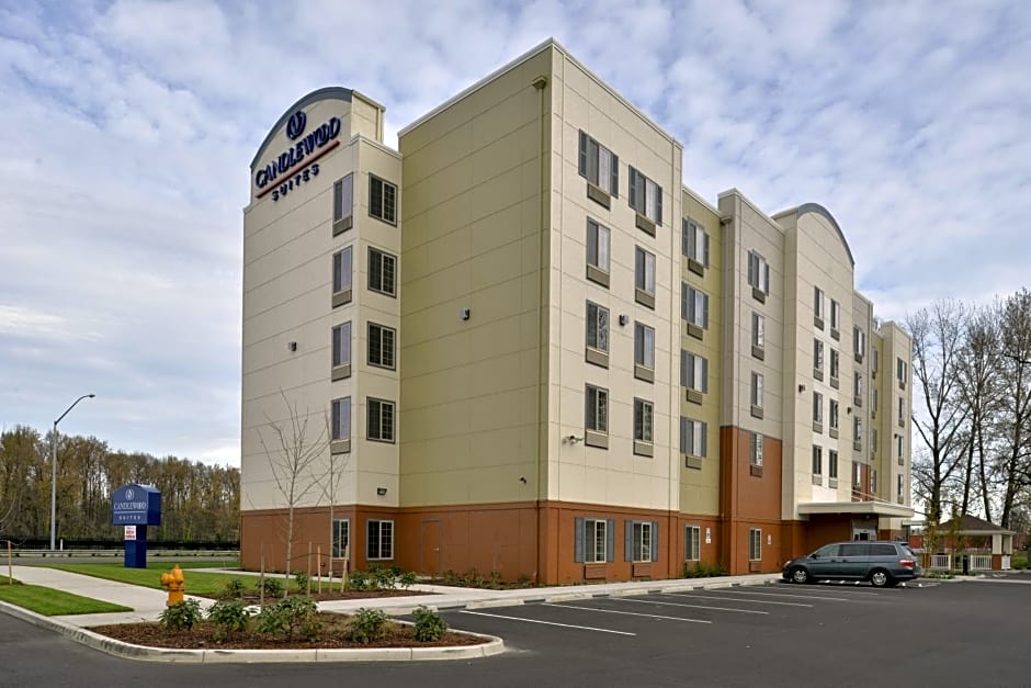 Candlewood Suites Eugene Springfield, an IHG Hotel