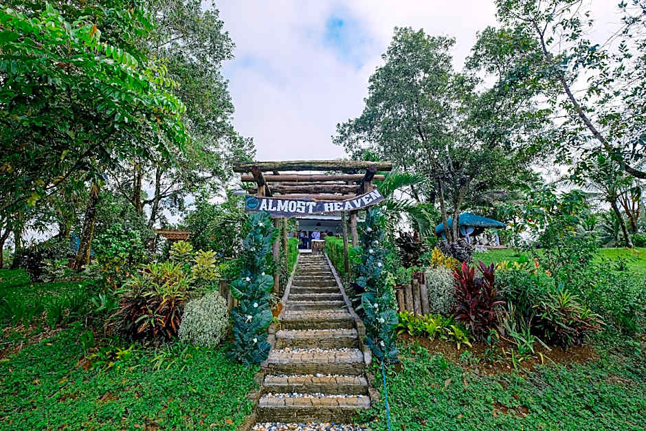 Almost Heaven Lake Resort by Cocotel