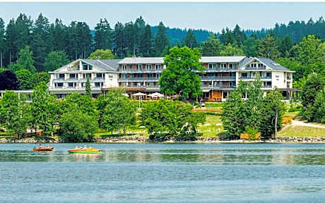 BRUGGER' S Hotelpark Am Titisee