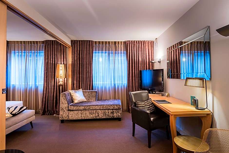 Museum Apartment Hotel, Independent Collection by EVT