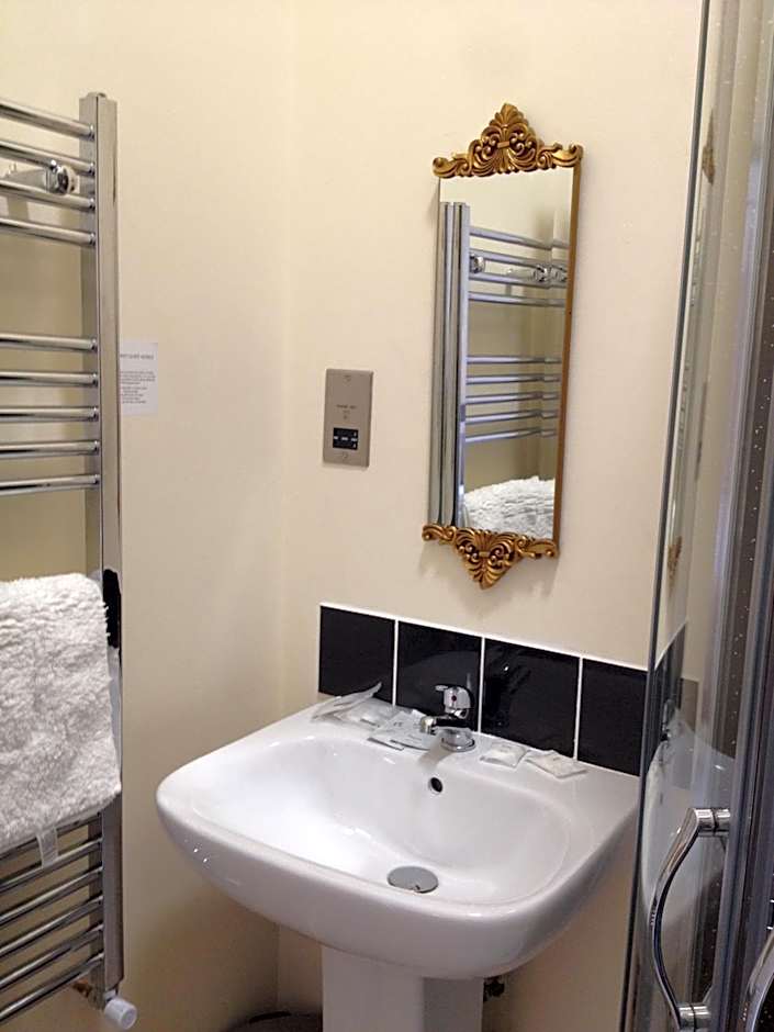 The New Brighton Hotel