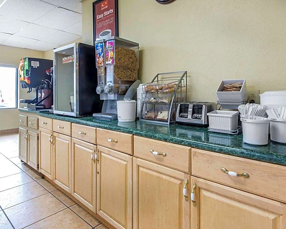 Econo Lodge Dalton West