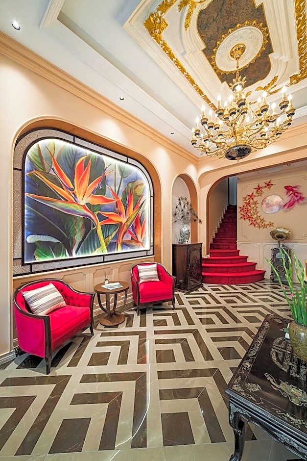 Hanoi Little Town Hotel