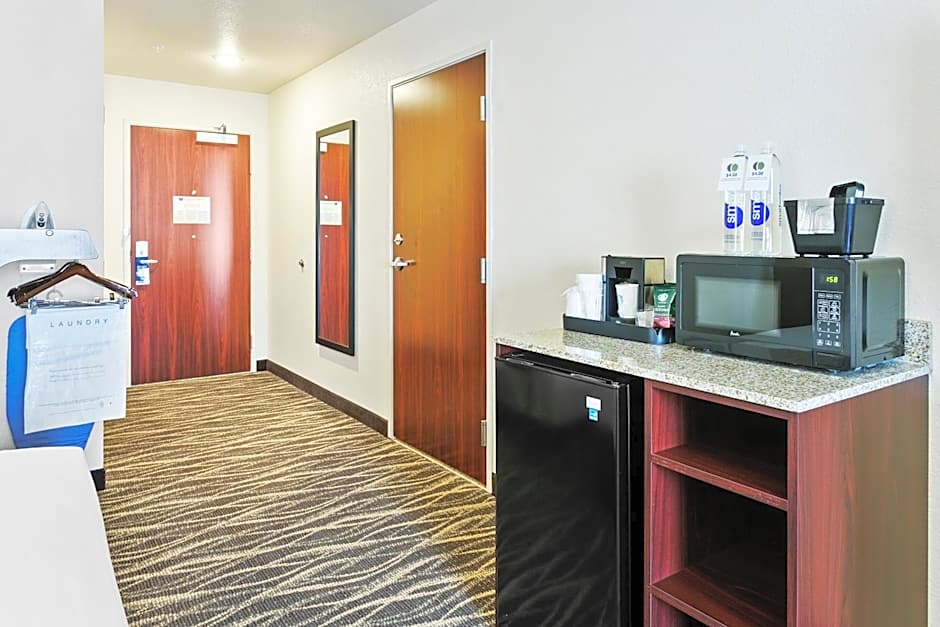 Cobblestone Hotel & Suites - Wickenburg