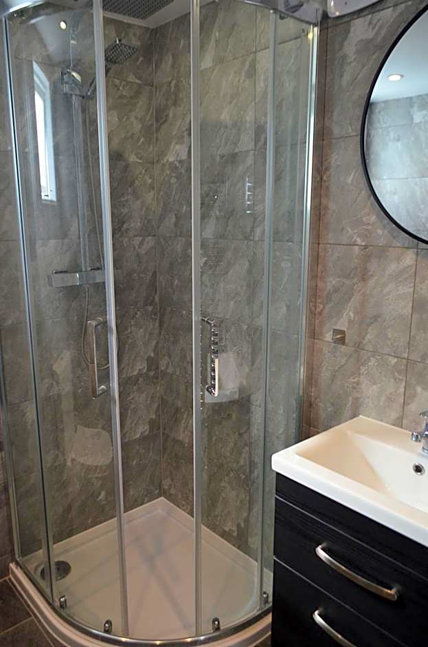 Relax Inn Guest House