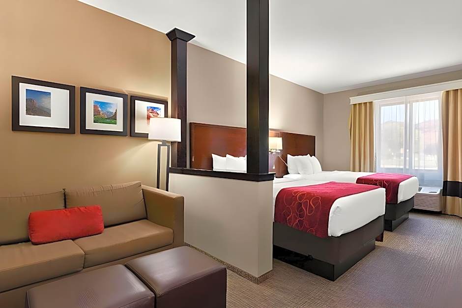 Photo 1 of 8 of 2 Double Beds Suite