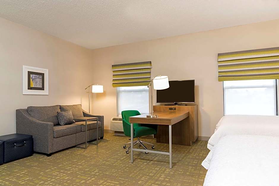 Hampton Inn By Hilton & Suites East Lansing/Okemos