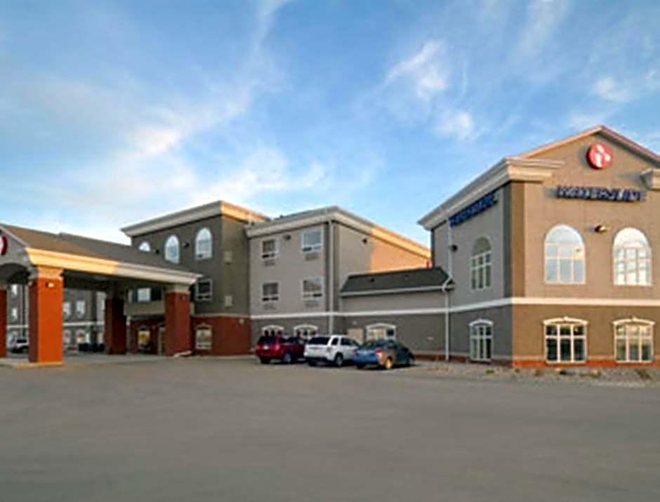 Ramada by Wyndham Weyburn