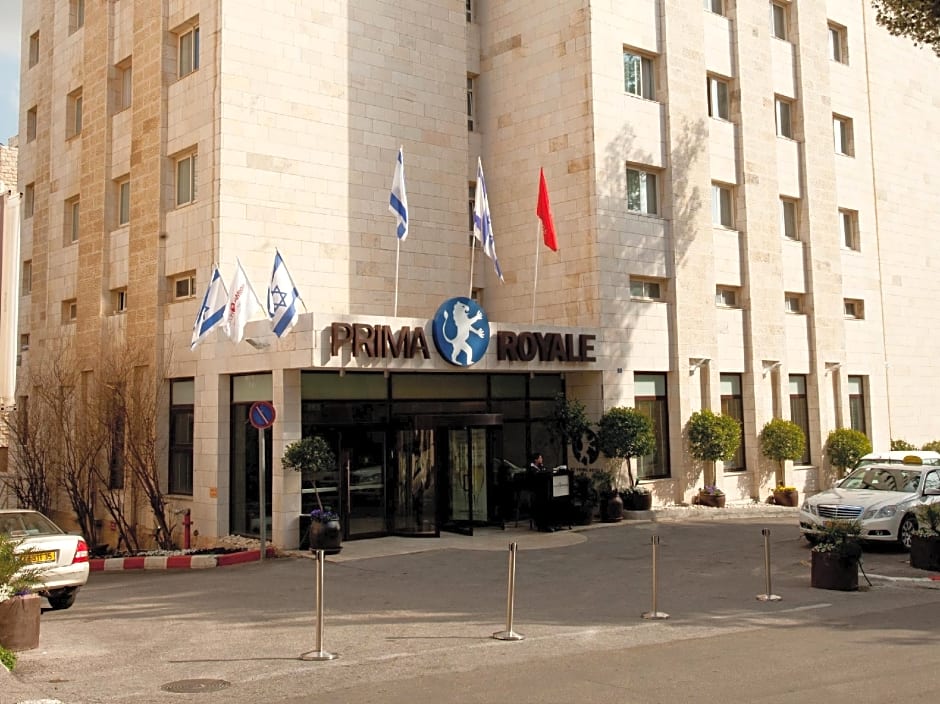 Prima Royale Hotel