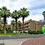 Holiday Inn Express Palm Desert