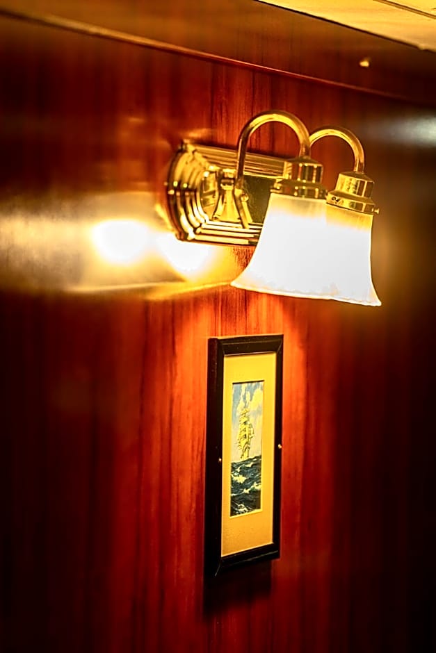 Fortuna Boat Hotel