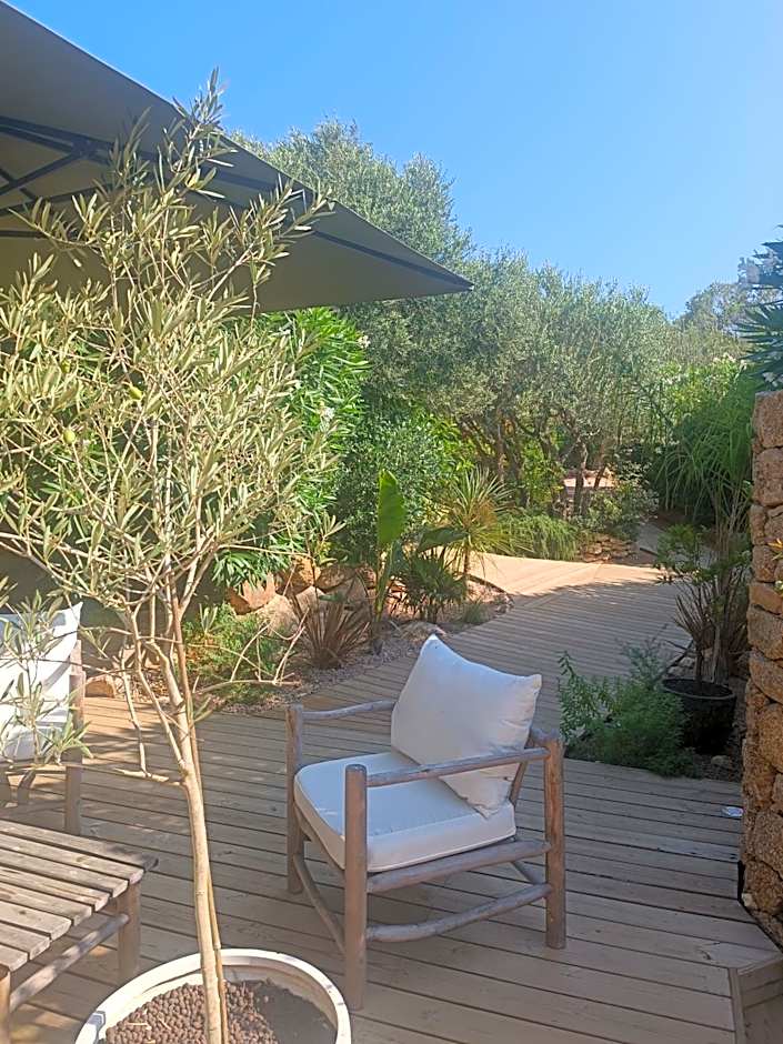 Hôtel Les Suites Du Maquis