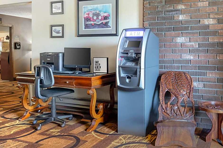 Quality Inn Saint Ignace I-75