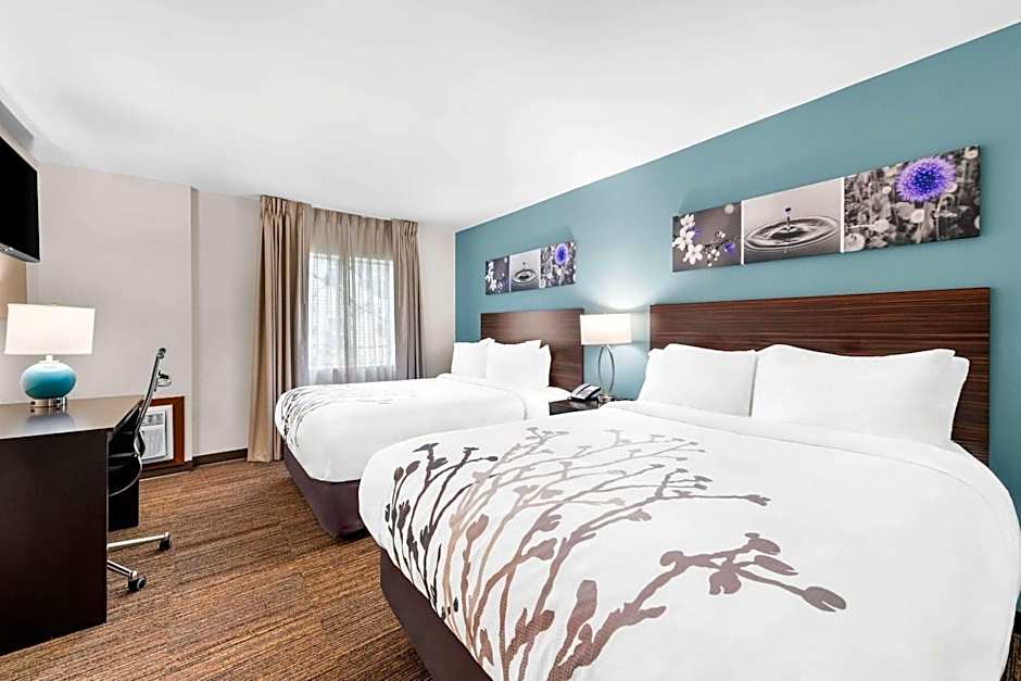 Sleep Inn & Suites