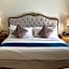 Queen Margarette Hotel