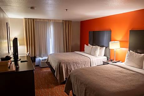 2 Queen Beds Nonsmoking Accessible