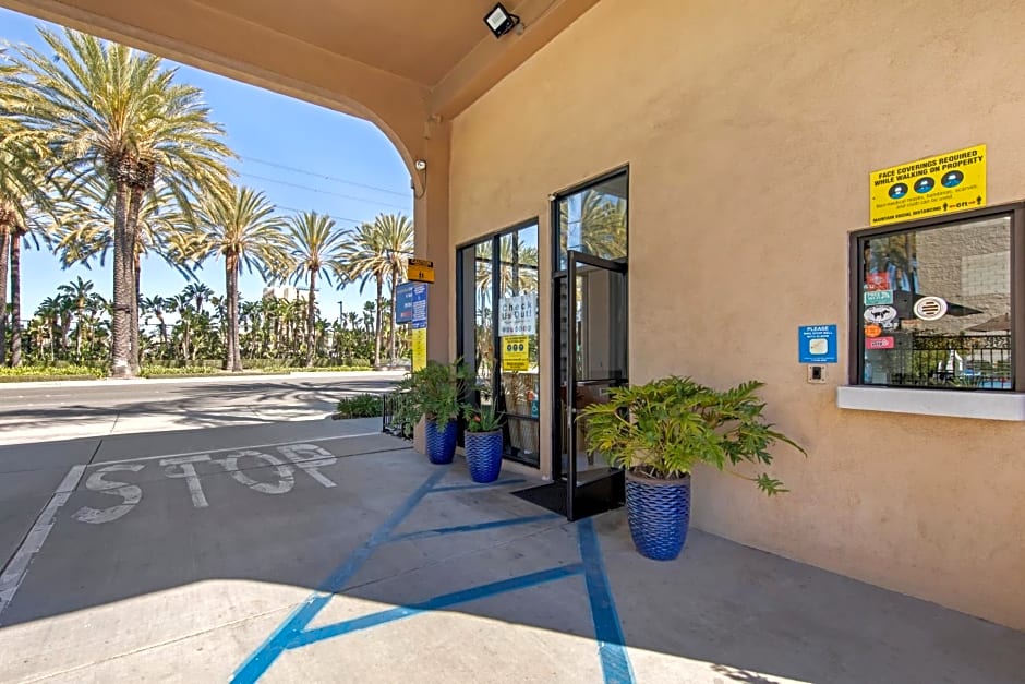 Anaheim Discovery Inn And Suites