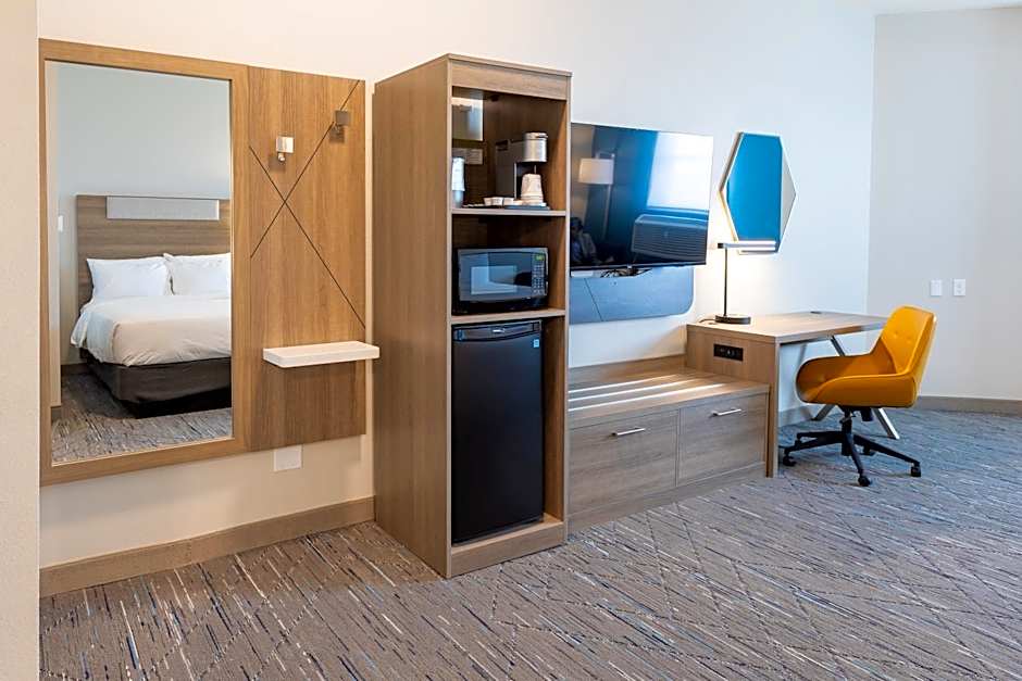 Holiday Inn Express & Suites Englewood - Denver South By IHG