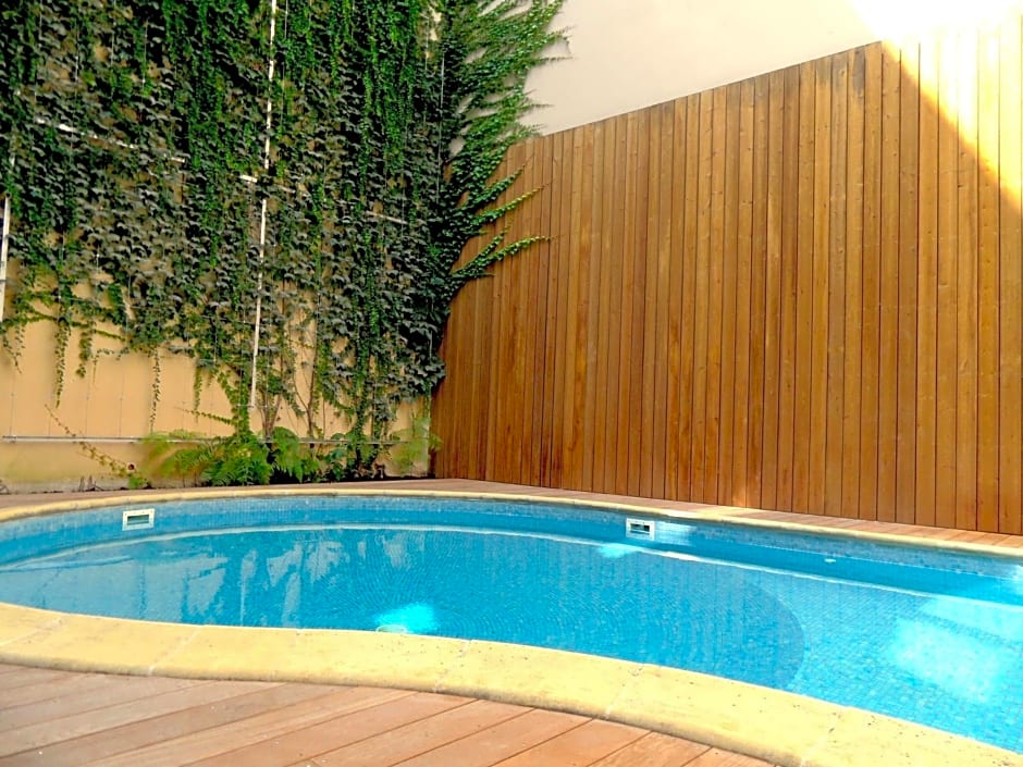 T2 bis luxe hyper centre piscine