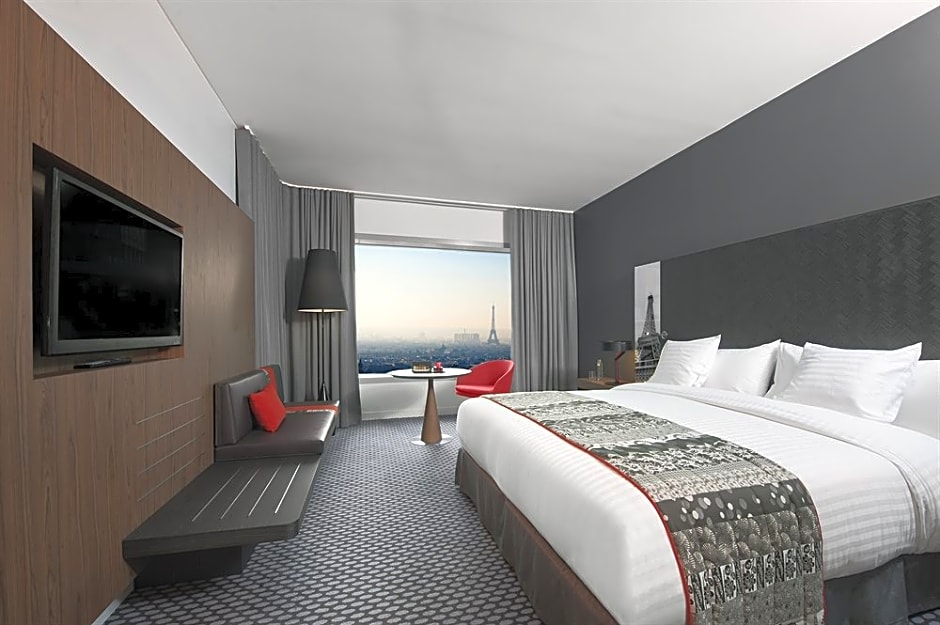 Melia Paris La Defense