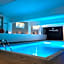 Lavris Hotels