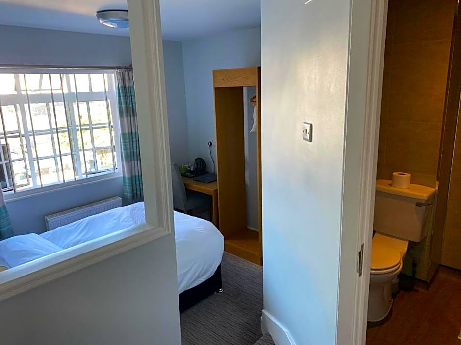 Photo 1 of 5 of Small Double Room