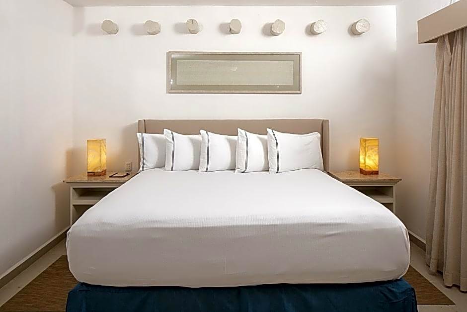 El Dorado Maroma - Catamaran, Cenote & More Inclusive- Adults Only