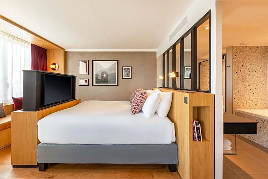 Renaissance Bordeaux Hotel