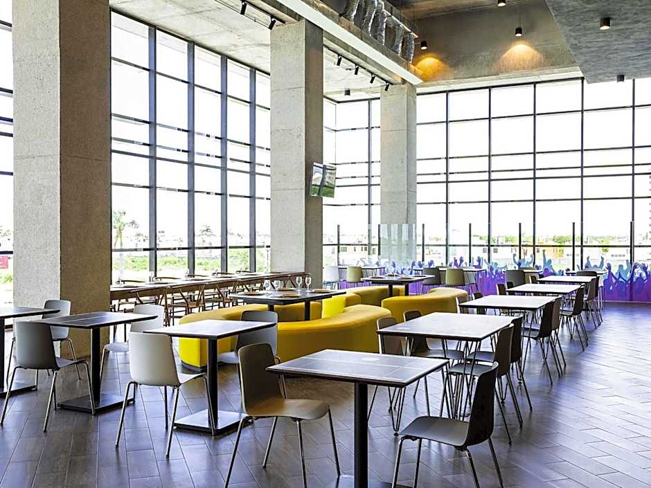 ibis Styles Merida Galerias