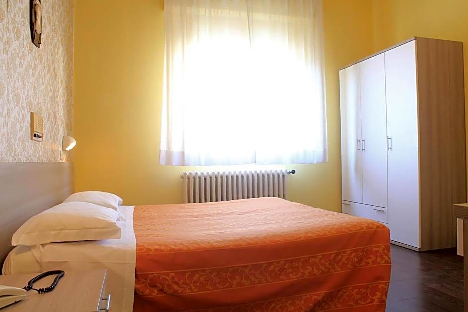 Hotel Saturno
