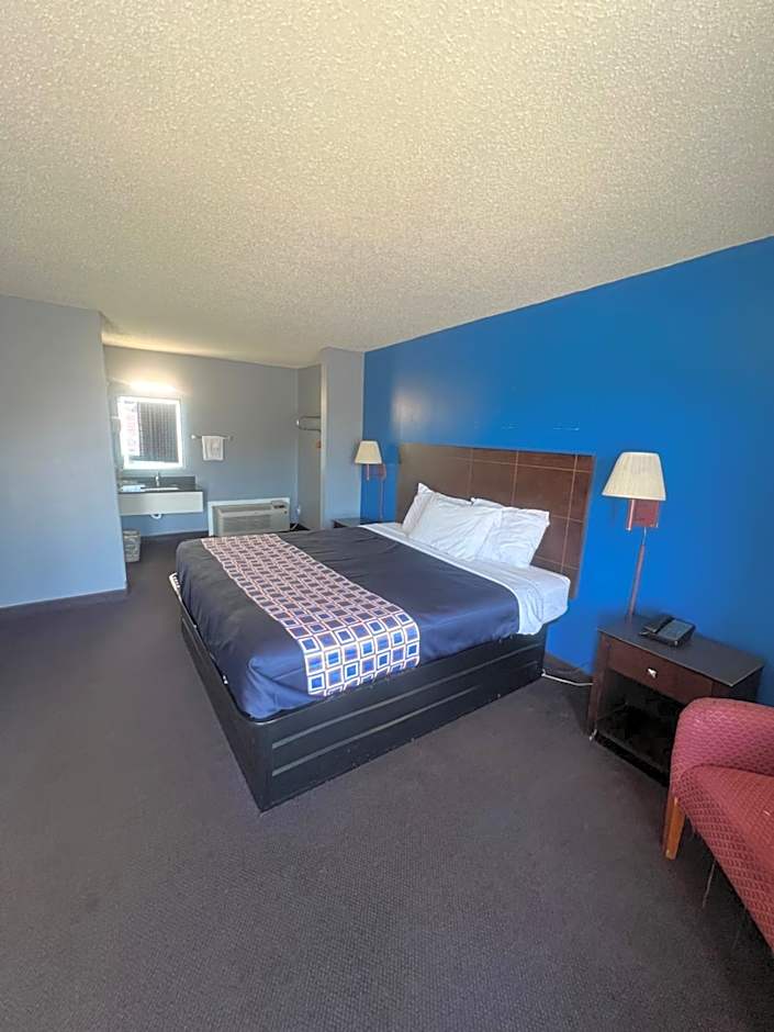 Executive Inn and Suites - Jackson