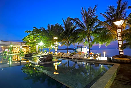 Queenco Hotel & Casino