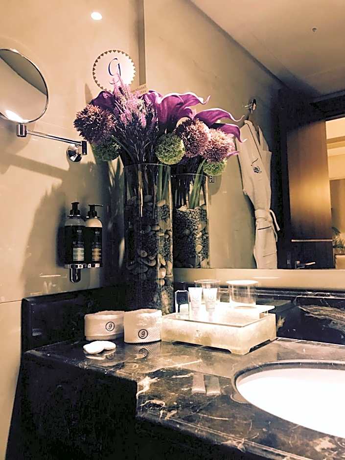 Gems Hotel