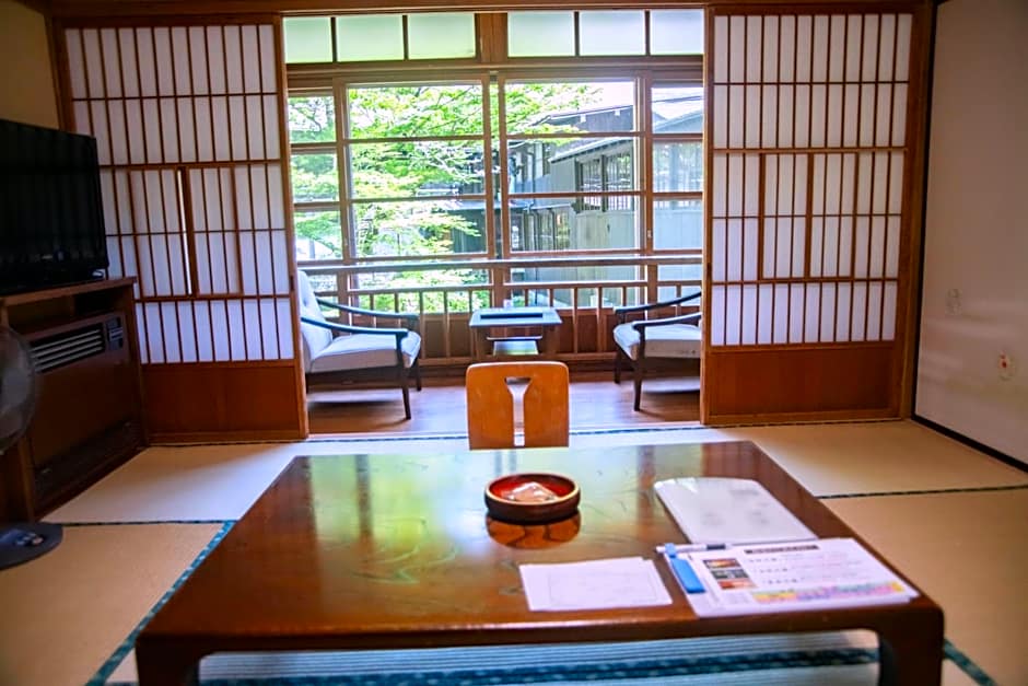 Houshi Onsen Chojukan