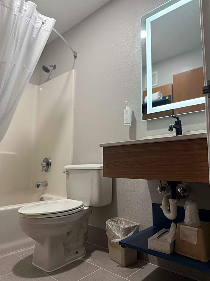 Microtel Inn & Suites By Wyndham Sioux Falls