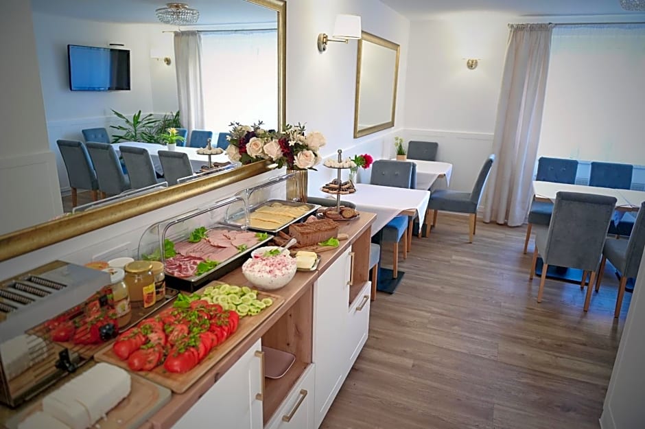 Willa Mycyny oraz domki