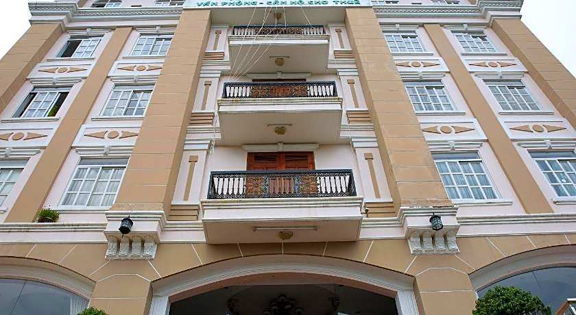 Hoa Phat Hotel & Apartment