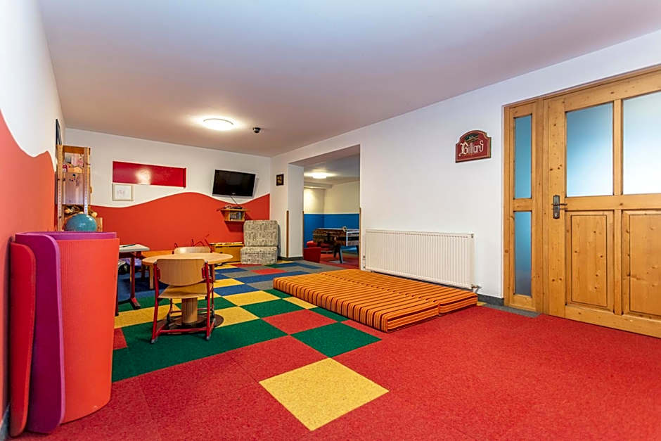 Klawunn Hotel & Apartement