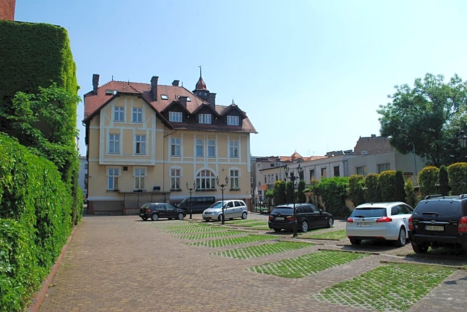 Villa Royal