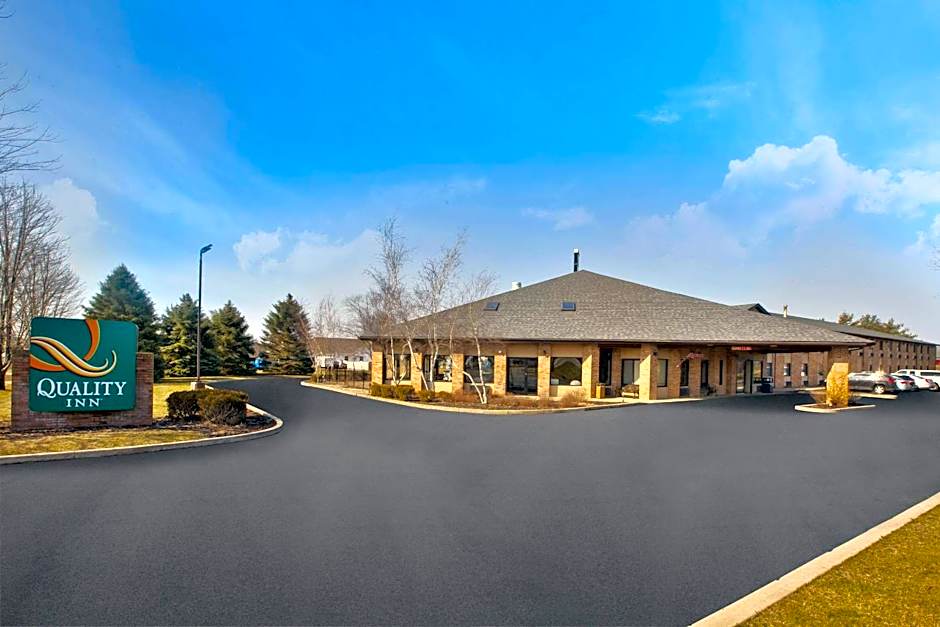 Quality Inn Marshall near I-69
